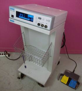 Erbe 10132-011 Apc 300 Ul Argon Plasma Coagulation Generator Esu With Footswitch And Cart